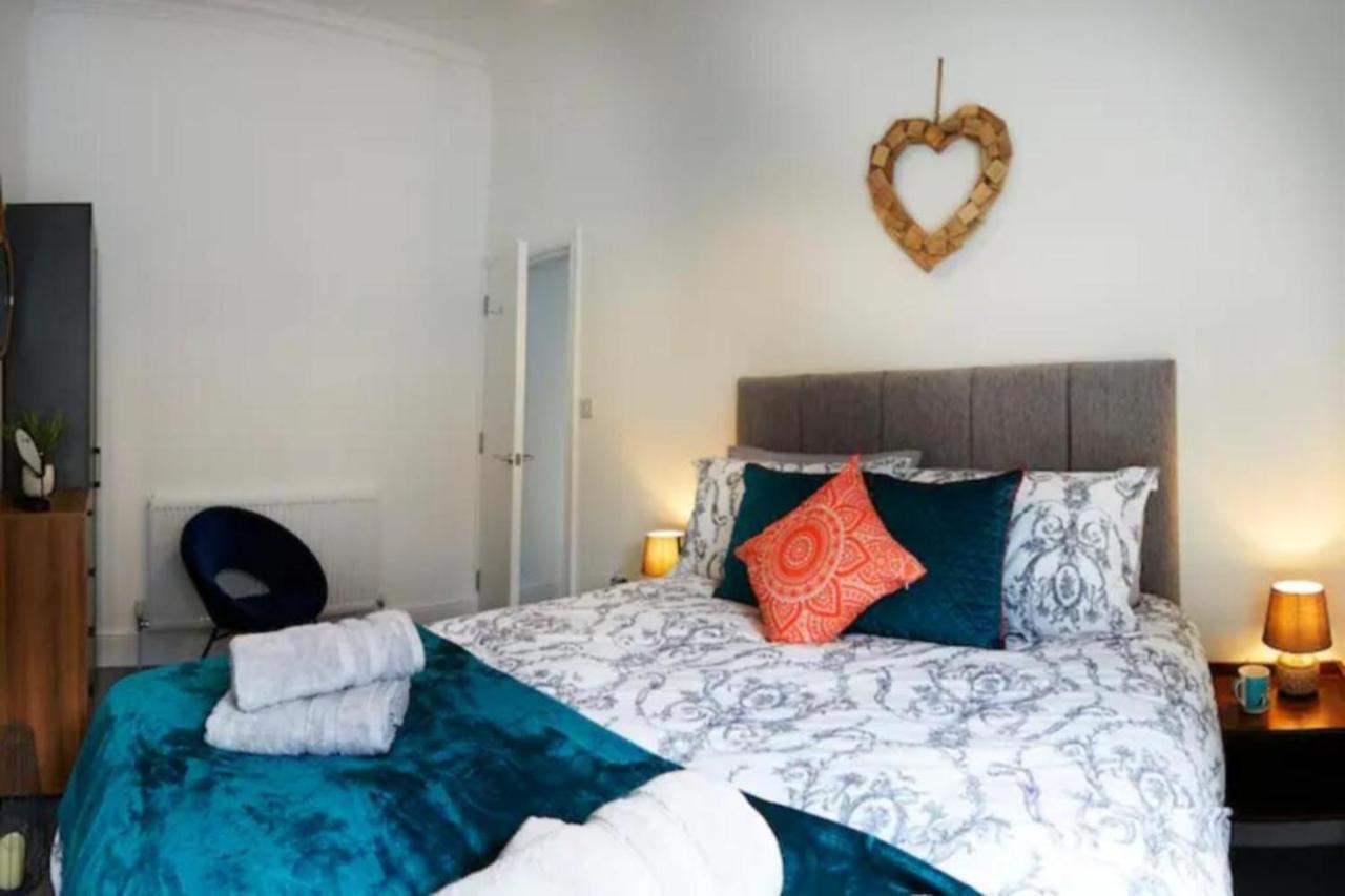 Seascape - Fantastic Location With Sea Views! Scarborough Exteriér fotografie