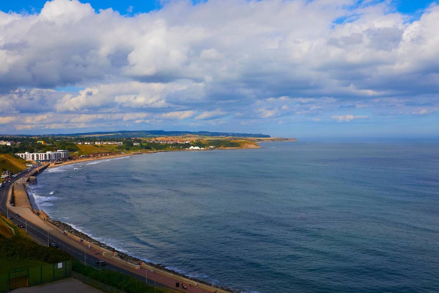 Seascape - Fantastic Location With Sea Views! Scarborough Exteriér fotografie